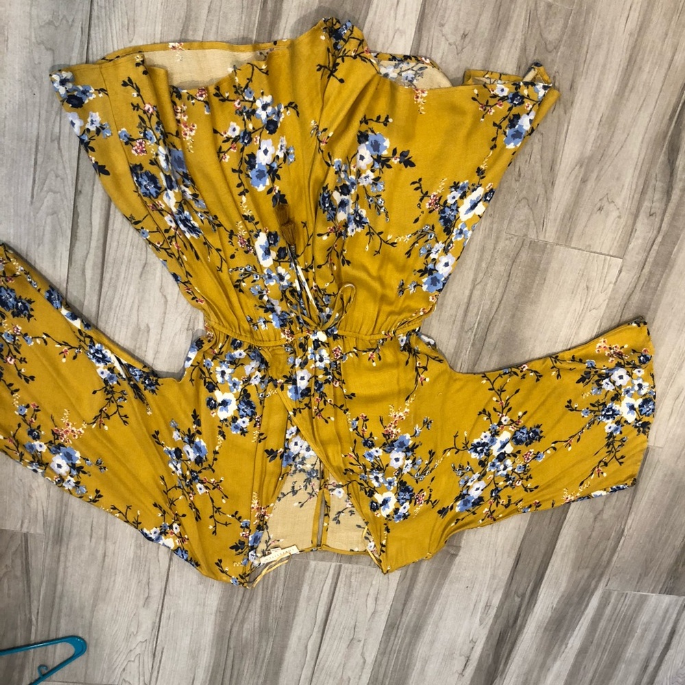 Romper - Picture 3 of 3